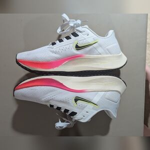 Nike Women's Pegasus Air Zoom Athletic Shoes, 7 - Pink, White, Neon!